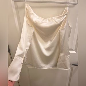 NWT Stolen Hearts ivory strapless off the shoulder top with side slits as shown